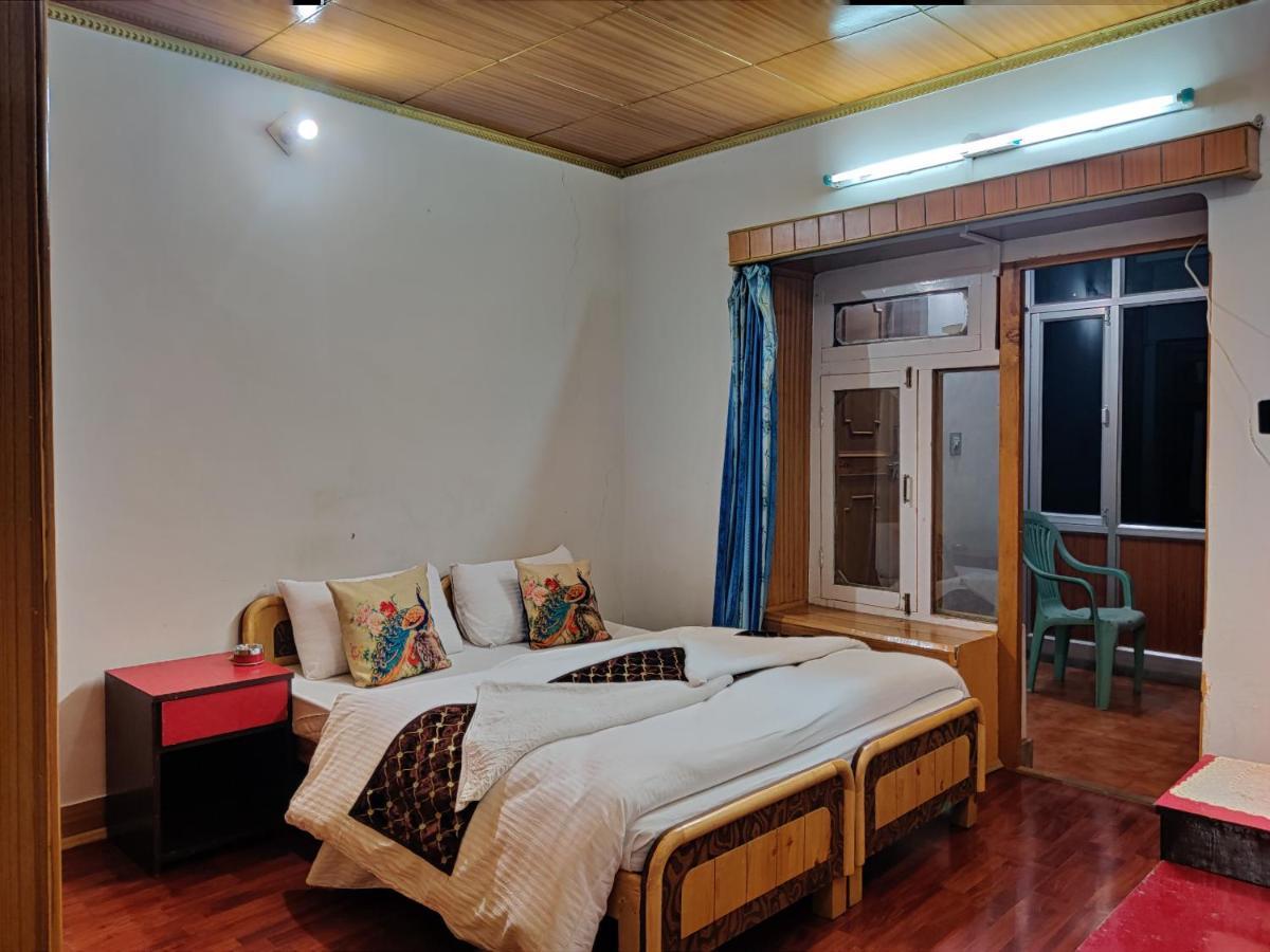 Youthok Guest House Leh Ngoại thất bức ảnh