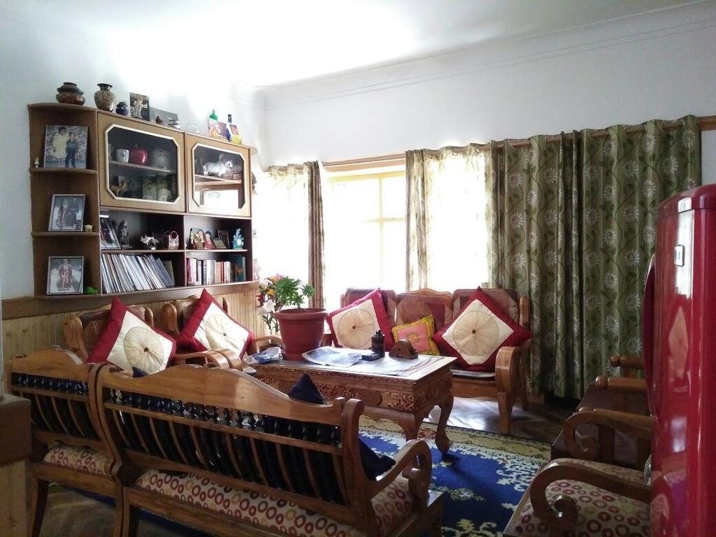 Youthok Guest House Leh Ngoại thất bức ảnh