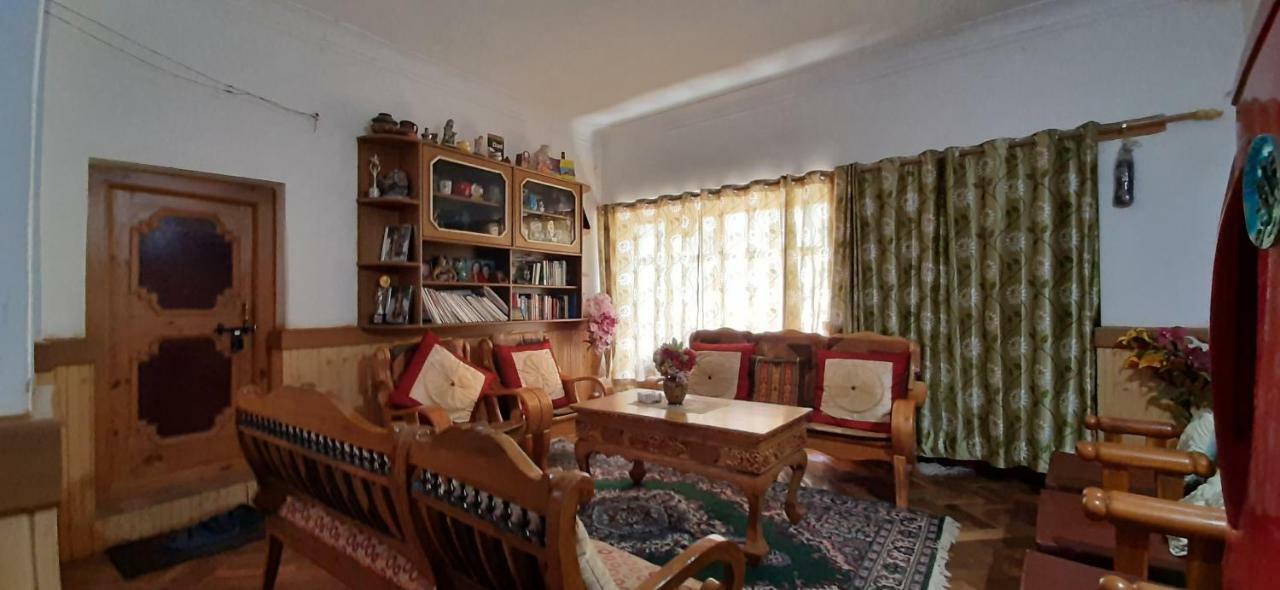 Youthok Guest House Leh Ngoại thất bức ảnh